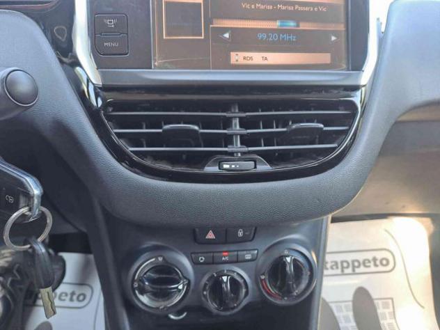 PEUGEOT 208 1.4 8V HDi 68CV 5p. Allure rif. 23931117 - Foto 5