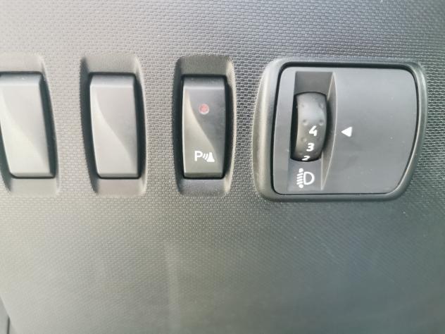 Renault Twingo SCe 70cv EDC Duel - Foto 9