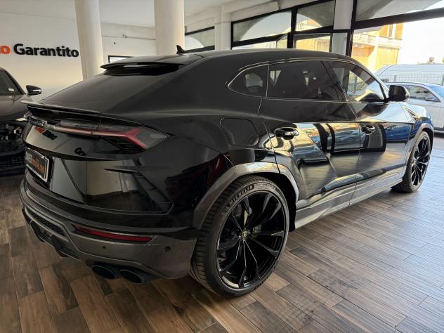 Lamborghini Urus 4.0 - CARBOCERAMICI - CARBON LOOK - CERCHIO 23' - Foto 6