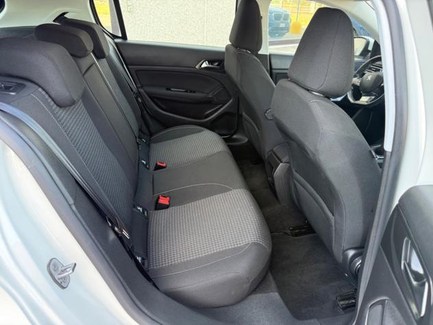 Peugeot 308 Berlina 1.5 130 Cv Bianco perla - Foto 10