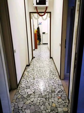 Doppia uso singola per studentessa in centro