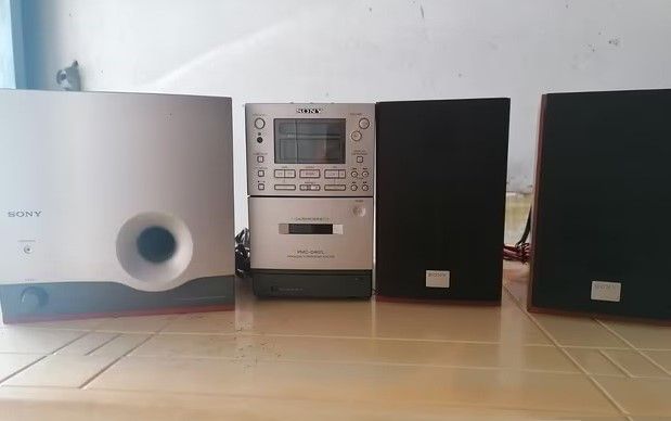 Mini stereo Sony