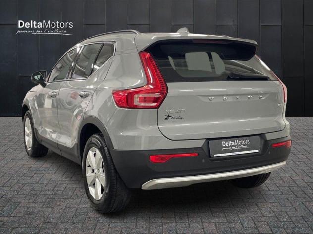 Volvo XC40 2023 2.0 b3 Essential auto - Foto 3