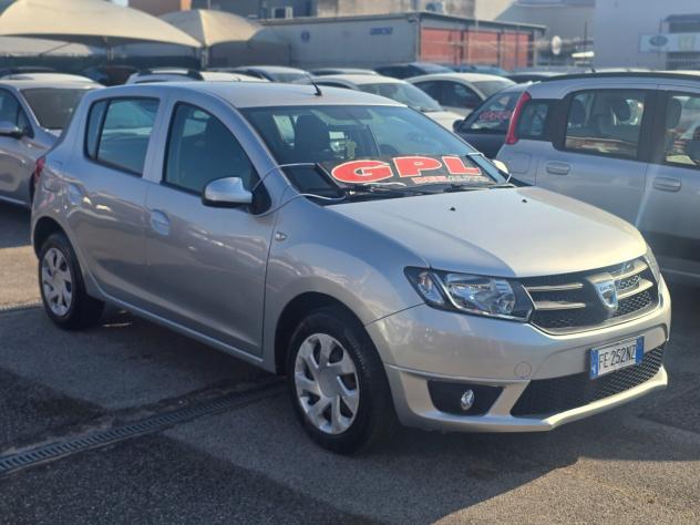 Dacia Sandero 0.9 TCe GPL 90cv S&S Laurt. - Foto 2