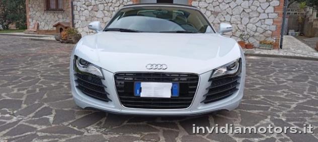 AUDI R8 Spyder 4.2 V8 FSI quattro R tronic rif. 23686020 - Foto 7