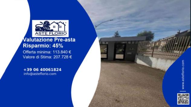 Immobile in asta di 254 m² con più di 5 locali e box auto in vendita a Capua - Foto 2