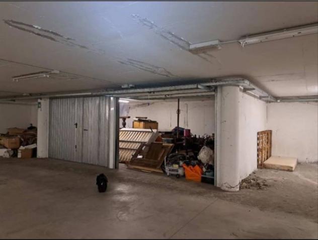 Immobile in asta di 212 m² in vendita a Besenello - Foto 2