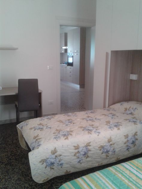 posto letto in camera con altro studente - Foto 3