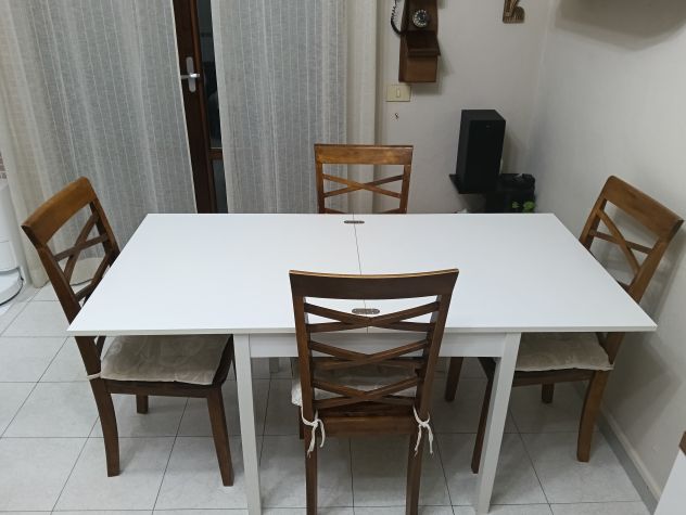 Tavolo allungabile con 4 sedie in vero legno - Foto 6
