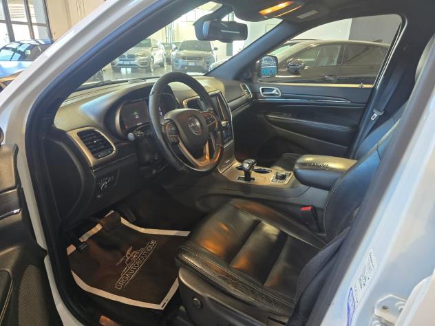 Jeep Grand Cherokee 3.0 V6 CRD 250 CV Multijet II Limited - Foto 9