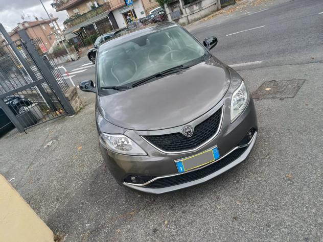 Lancia Ypsilon 1.2 69 CV 5 porte GPL Ecochic Gold - Foto 4