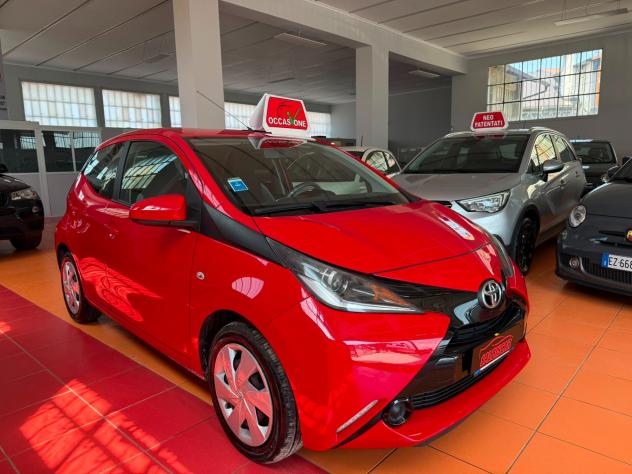 Toyota Aygo 1.0 VVT-i 72 CV 5 porte x-cool - Foto 8