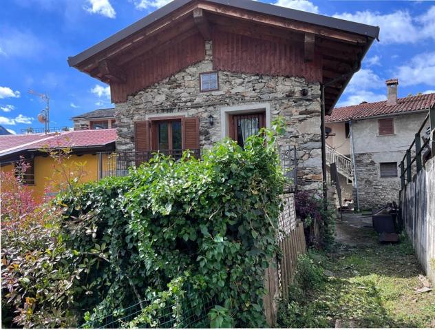 casa in vendita A Sorico (CO)
