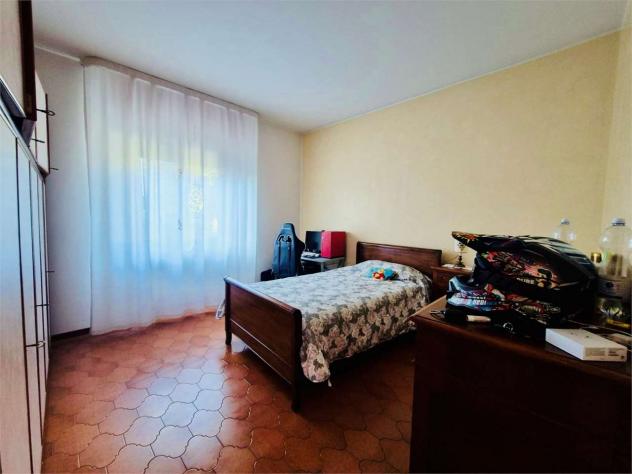 V005521 - QUADRILOCALE IN BIFAMILIARE CON TAVERNA E GIARDINO !!! - Foto 12