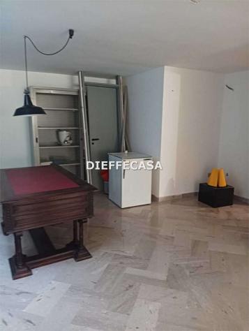 A2104 - In affitto ufficio in centro - Foto 4