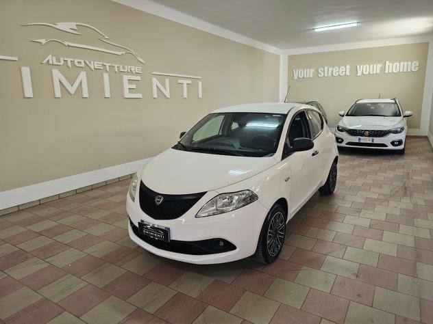 Lancia Ypsilon 1.2 69 CV 5 porte Gold - Foto 5