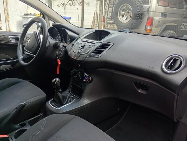Ford Fiesta 1.5 TDCi 75CV 5 porte Business - Foto 9