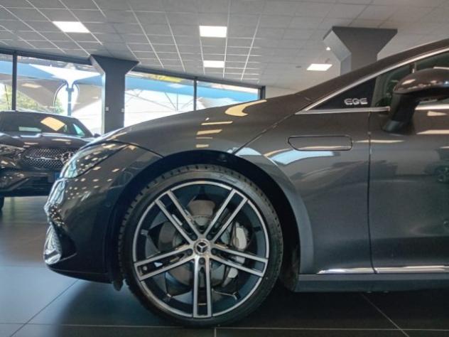 MERCEDES-BENZ EQE 350 4Matic Premium Plus rif. 23989549 - Foto 7
