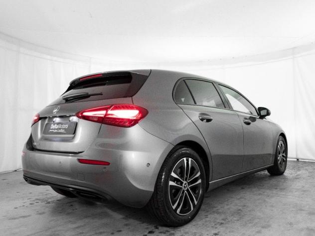 Mercedes-Benz Classe A A 180 d Automatic Progressive Extra - Foto 4