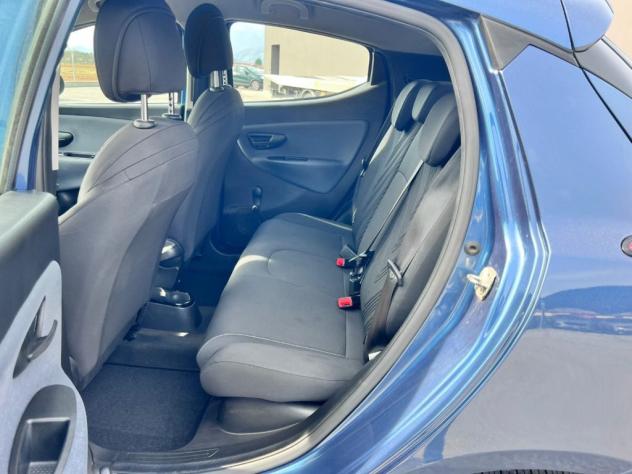 Lancia Ypsilon 1.0 FireFly 5 porte S&S Hybrid Gold - Foto 7