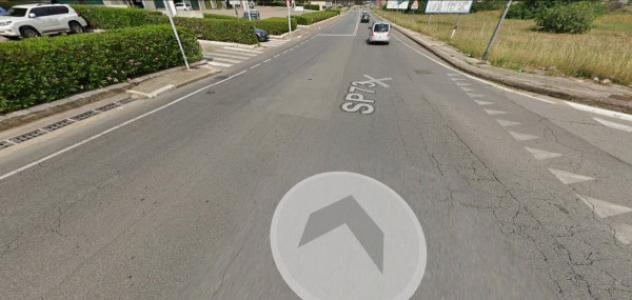 Immobile in asta di 18 m², box auto in vendita a Bari - Foto 2
