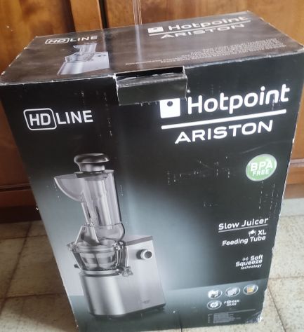 Estrattore di succo a freddo frutta verdura, HotPoint SJ 4010 AXL01. Nuovo