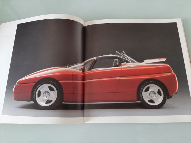 ALFA ROMEO LA BELLEZZA NECESSARIA BARCELLONA 1994 - Foto 2