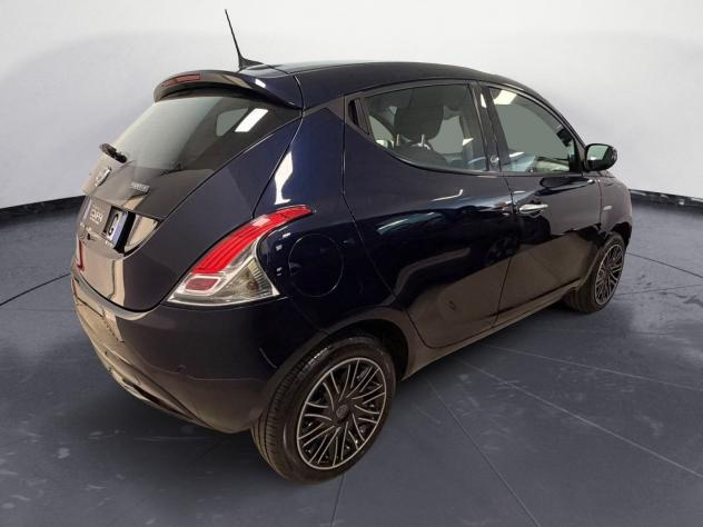 Lancia Ypsilon 1.0 FireFly 70cv S&S Hybrid GOLD - Foto 4