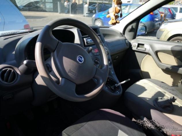 Fiat PANDA 2010 1200cc b/metano - Foto 2