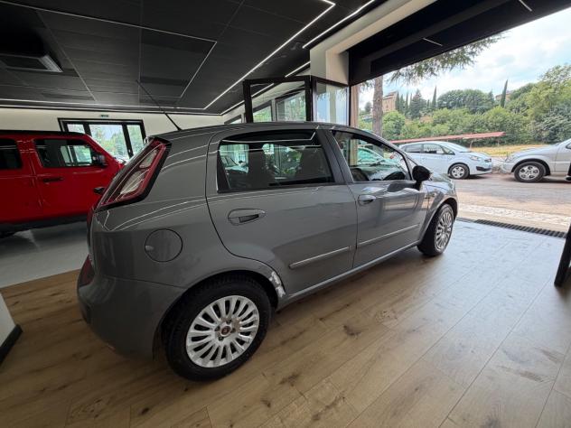 Fiat Punto Evo 1.4 5 porte Emotion GPL - Foto 2