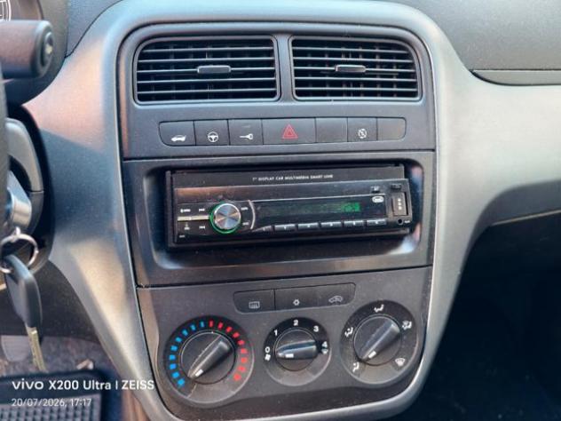 FIAT Punto 1.2 8V 5 porte Lounge rif. 23945261 - Foto 10