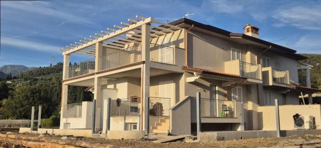 Porzione di casa in vendita a Camaiore - Foto 3
