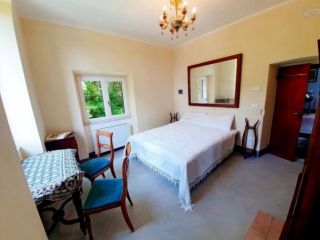Stanza in villa in affitto a Sarzana