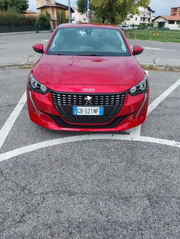 Peugeot 208 PureTech 75 Stop&Start 5 porte Active - Foto 2