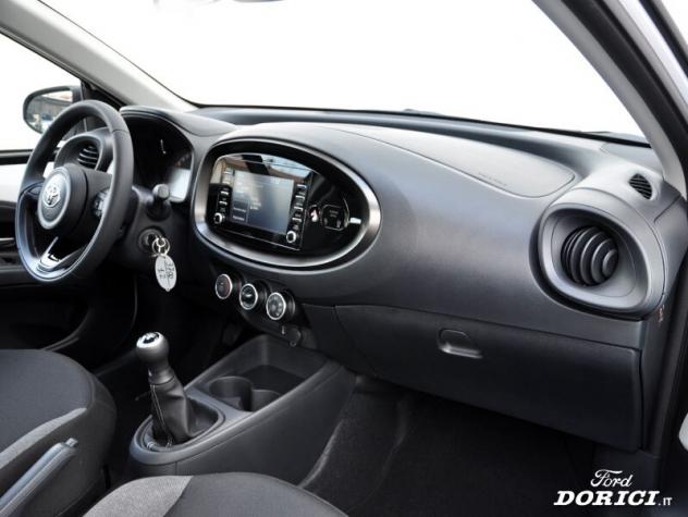 TOYOTA Aygo X Aygo X 1.0 VVT-i 72 CV 5 porte Active - Foto 6
