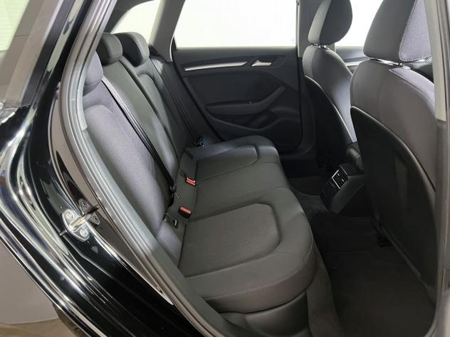 Audi A3 A3 Sportback 30 1.5 g-tron Business (Pack S-line ext.) 131cv s-tronic - Foto 10
