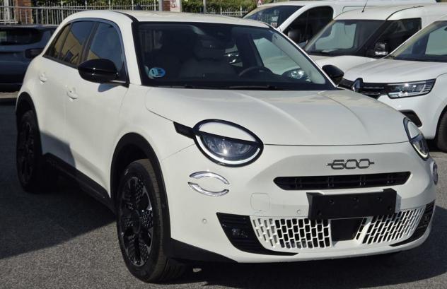 FIAT 600 Automatica Hybrid MHEV La Prima - 2025 - Foto 3