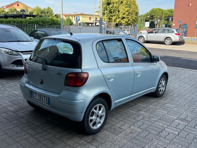 Toyota Yaris 1.0i 16V cat 5 porte Sol - Foto 4