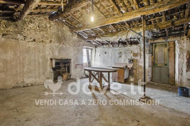 Appartamento di 161 m² con più di 5 locali in vendita a Caravate - Foto 18