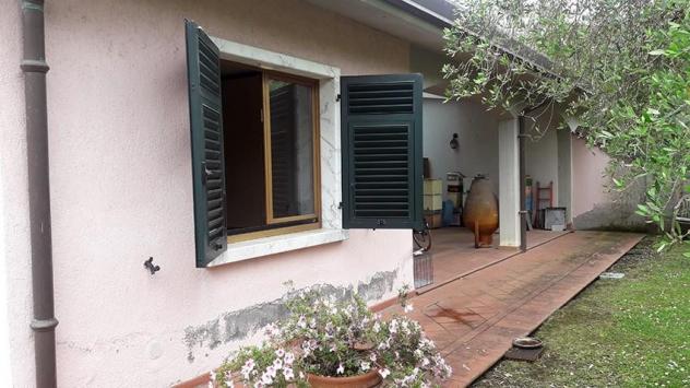 Casa semindipendente in vendita a Avenza - Carrara 344 mq Rif: 896464 - Foto 5