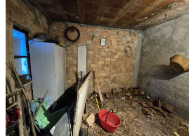 Immobile in asta di 128 m², box auto in vendita a Castiglione Chiavarese - Foto 11