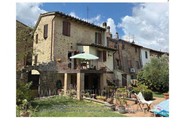 IMMOBILI-IMMOBILE RESIDENZIALE-VIA CERERE N. 21