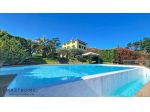 VILLA di 10 vani e di 815 mq (MONTECARLO) rif. 3601