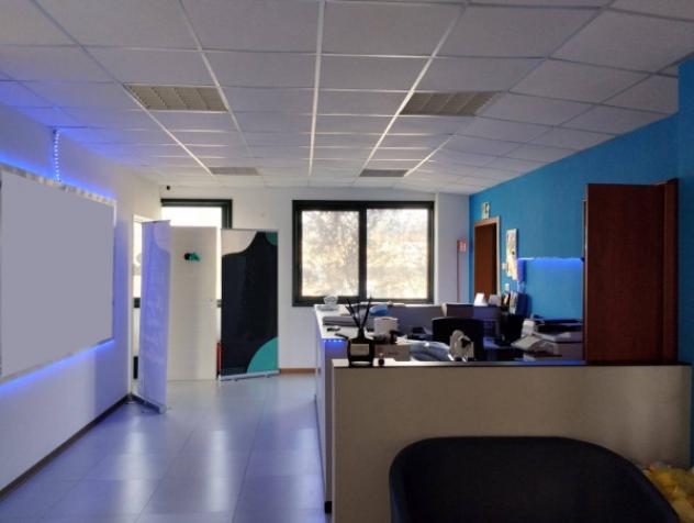 Immobile di 125 m² con 2 locali in affitto a Brescia - Foto 4