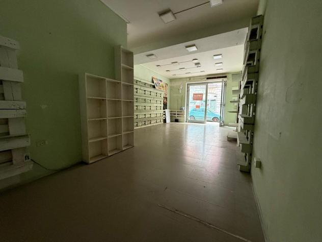2 Vetrine in affitto a Caserta - Foto 3