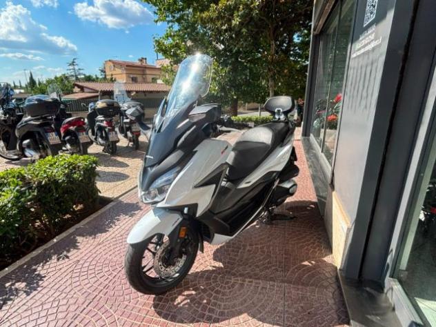 HONDA Forza 350 TUTTO INCLUSO ANCHE PASSAGGIO! MINI RATE rif. 23996014 - Foto 6