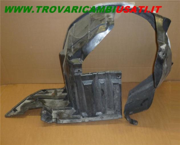 PARASASSI INT. PASSARUOTA ANT. D. 7232161M0 SUZUKI SX4 S-Cross  Carrozzeria  Lamierati esterni  Fiancate  Parasassi pass SUZUKI - SX4 S-Cross - 01-09-