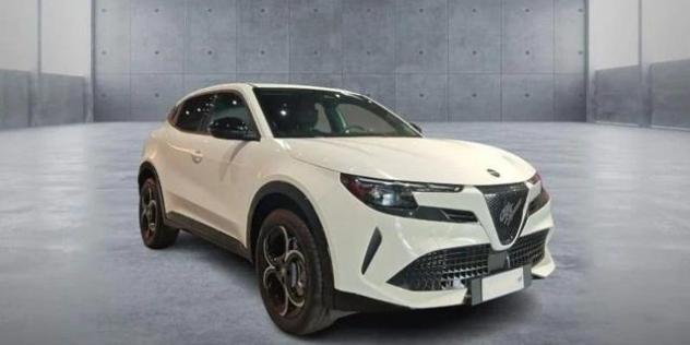 ALFA ROMEO Junior 1.2 Hybrid 145 CV eDCT6 Sprint rif. 24195121 - Foto 2