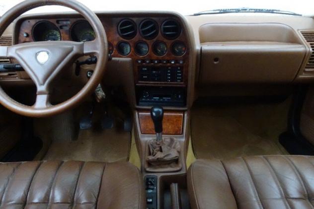 Lancia Thema 8.32 - Foto 9