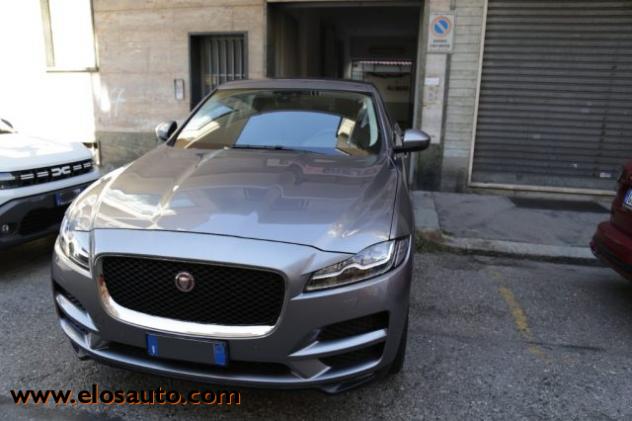 JAGUAR F-Pace 2.0 D 180 CV AWD aut. Chequered Flag rif. 24073113